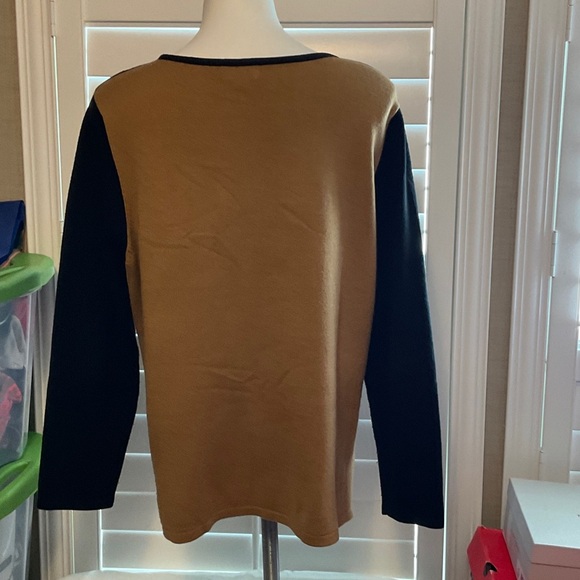 JM Collection Black Colorblock Sweater - Picture 3 of 7